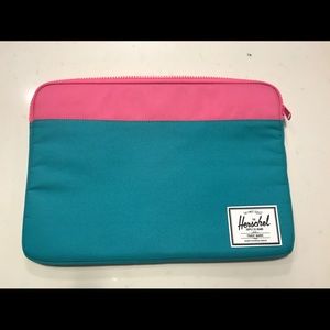 Herschel Laptop Case - 15”